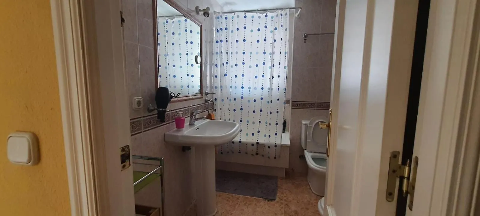 Homestay Rooms Tourist Apartment Huelva Spain